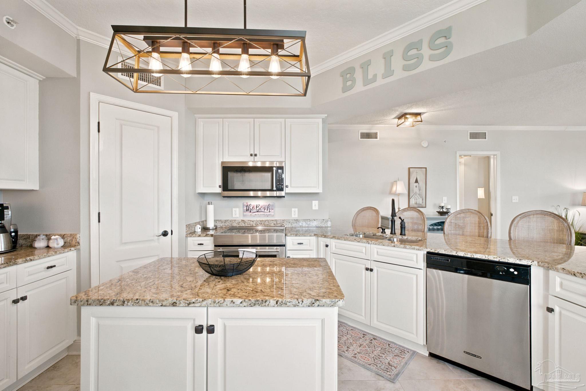 14900 River Road, Unit 407 Pensacola, FL 32507 - Photo 8 of 39 Gallery Image 8