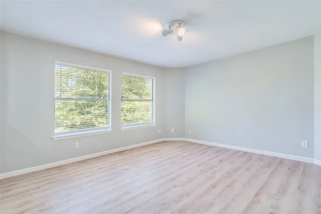 $1,990 | 13808 Lothian Drive, Pflugerville, TX 78660