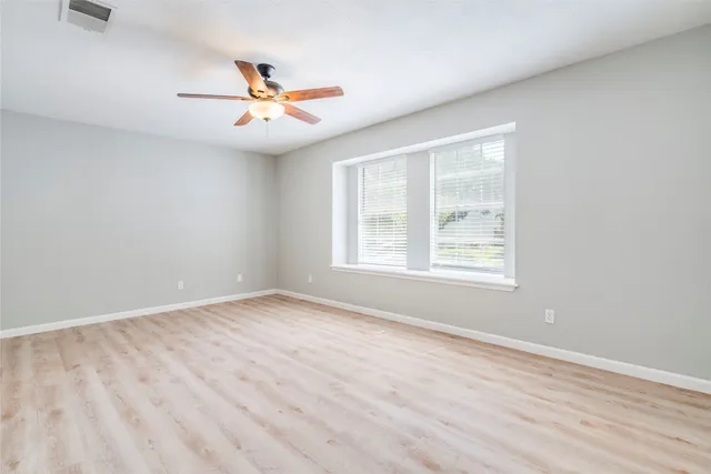 $1,990 | 13808 Lothian Drive, Pflugerville, TX 78660