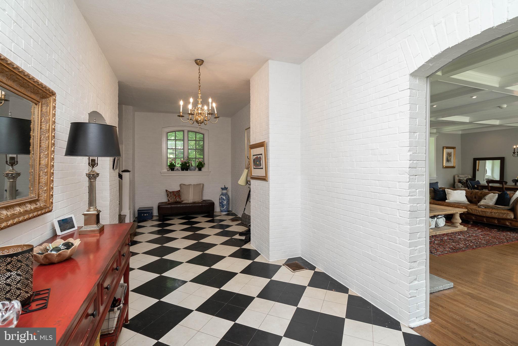 662 Conestoga Road Villanova, PA 19085 - Photo 7 of 40