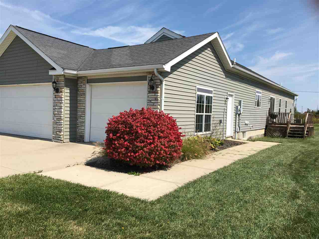 11830 Bethel Road Fort Wayne, IN 46818 - Photo 3 of 10