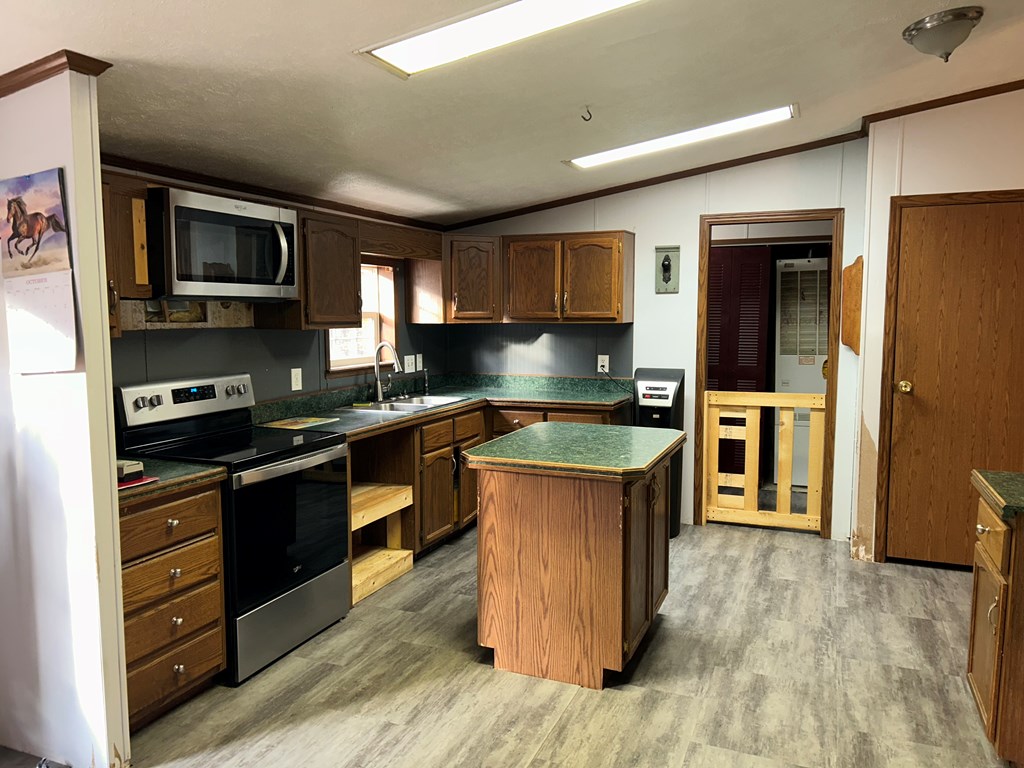 810 Carnes School Road Seneca, PA 16346 - Photo 5 of 22 Gallery Image 5