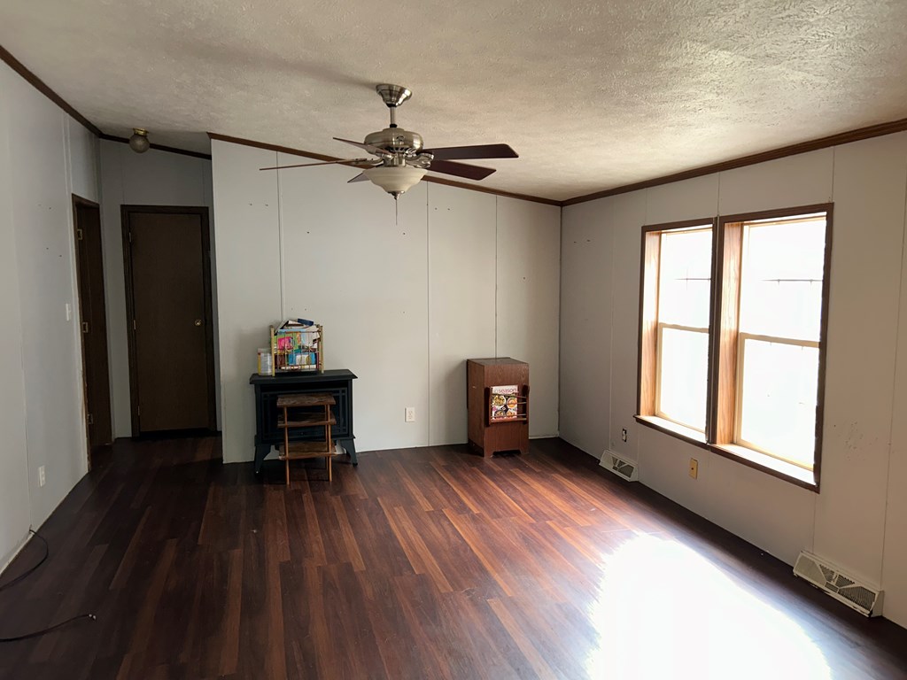 810 Carnes School Road Seneca, PA 16346 - Photo 6 of 22 Gallery Image 6