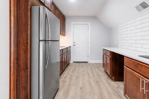 $1,800 | 6337 West Patterson Avenue, Unit 2, Chicago, IL 60634