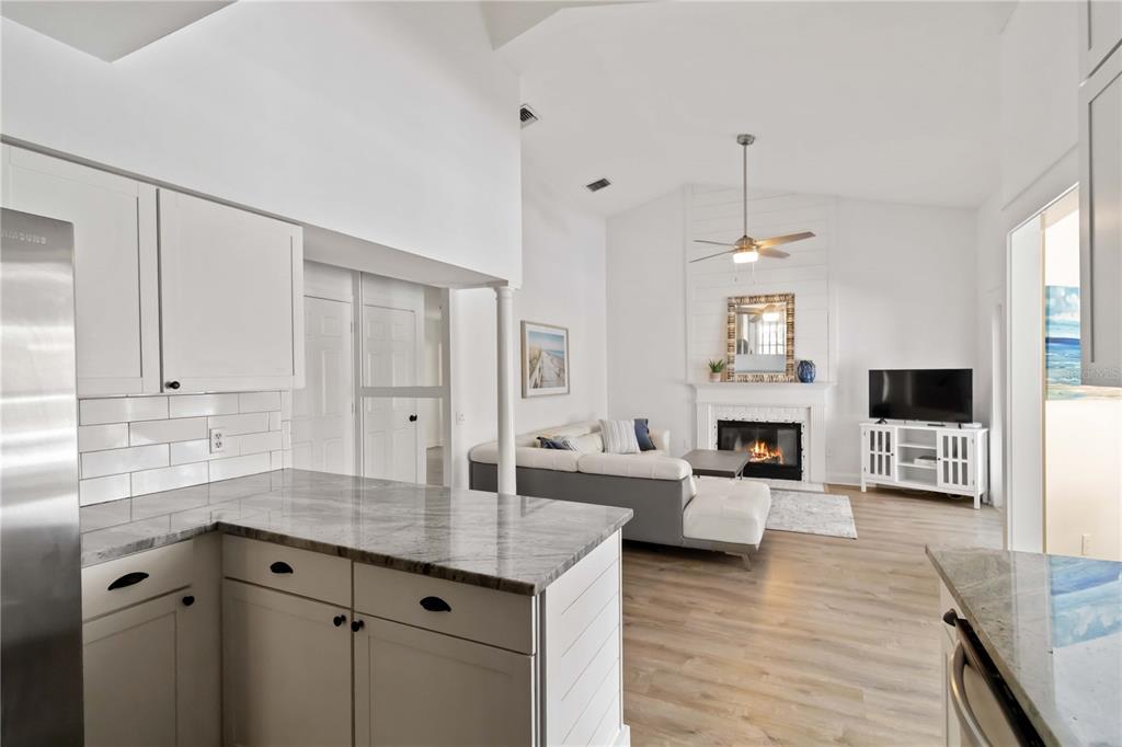 7447 Hawkins Road Sarasota, FL 34241 - Photo 11 of 40