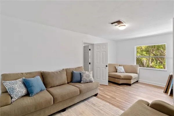 $6,500 | 7447 Hawkins Road, Sarasota, FL 34241