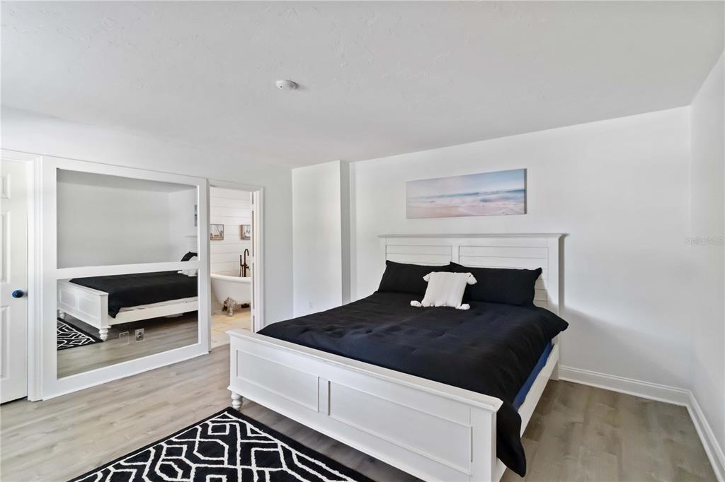 7447 Hawkins Road Sarasota, FL 34241 - Photo 24 of 40