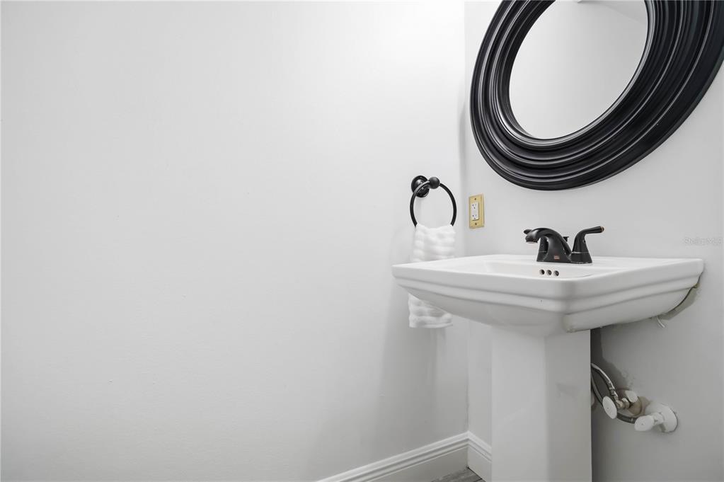 7447 Hawkins Road Sarasota, FL 34241 - Photo 30 of 40