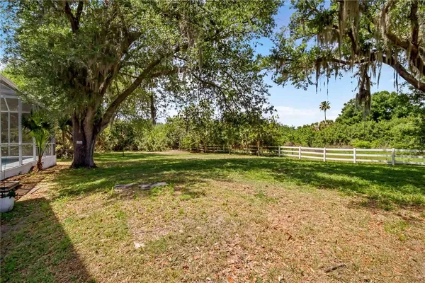 $6,500 | 7447 Hawkins Road, Sarasota, FL 34241