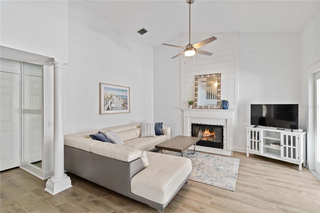 7447 Hawkins Road Sarasota, FL 34241 - Photo 7 of 40