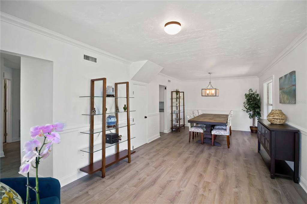 7447 Hawkins Road Sarasota, FL 34241 - Photo 8 of 40