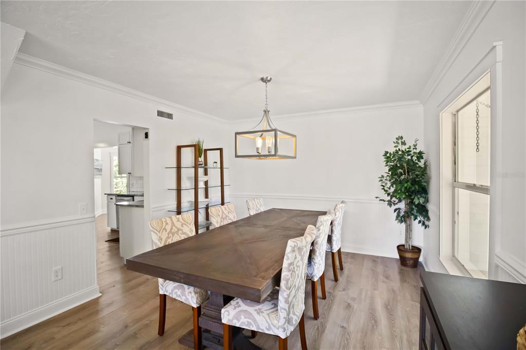 7447 Hawkins Road Sarasota, FL 34241 - Photo 10 of 40