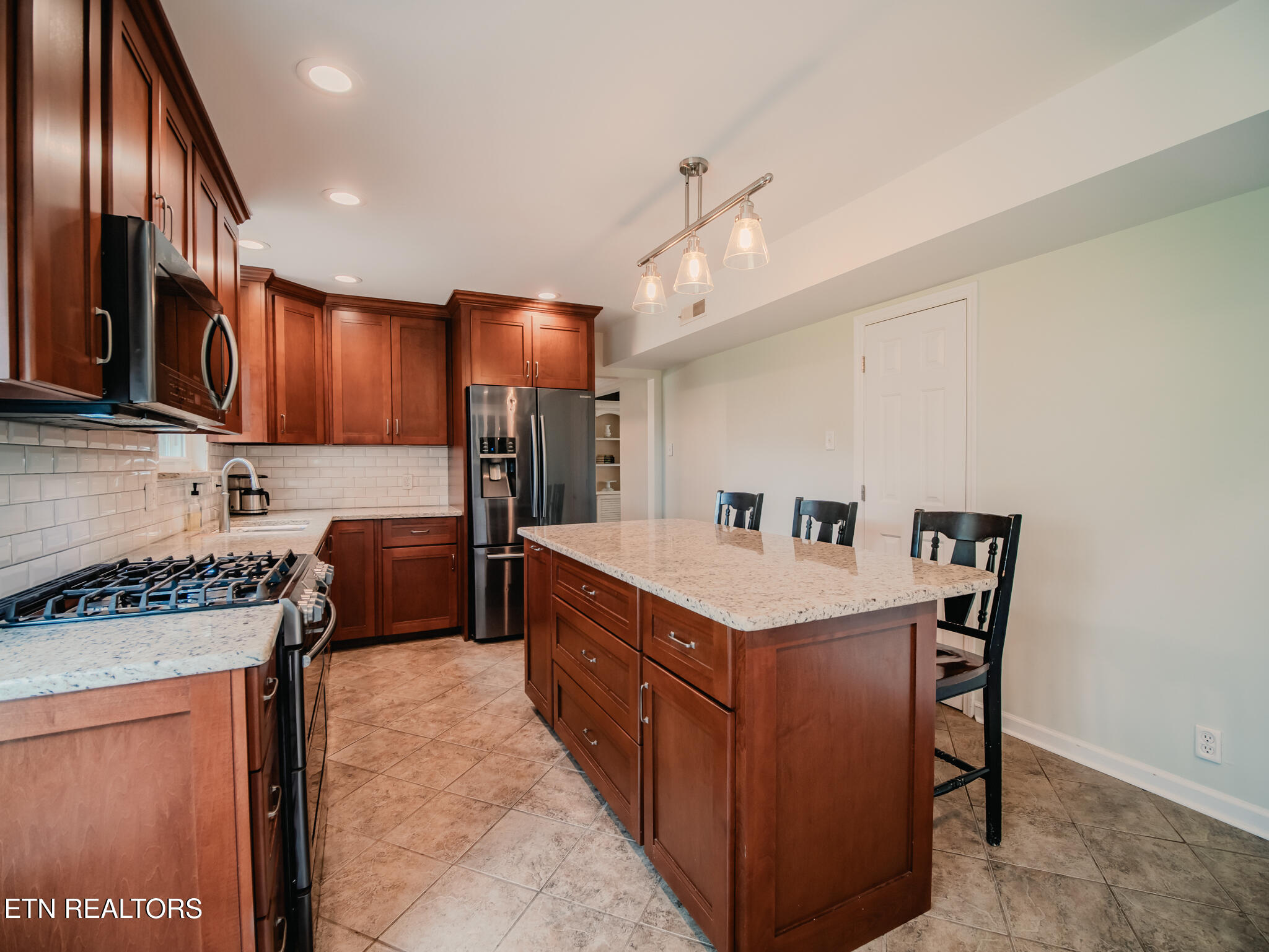 1107 Rain Tree Road Knoxville, TN 37923 - Photo 16 of 57 Kitchen Island