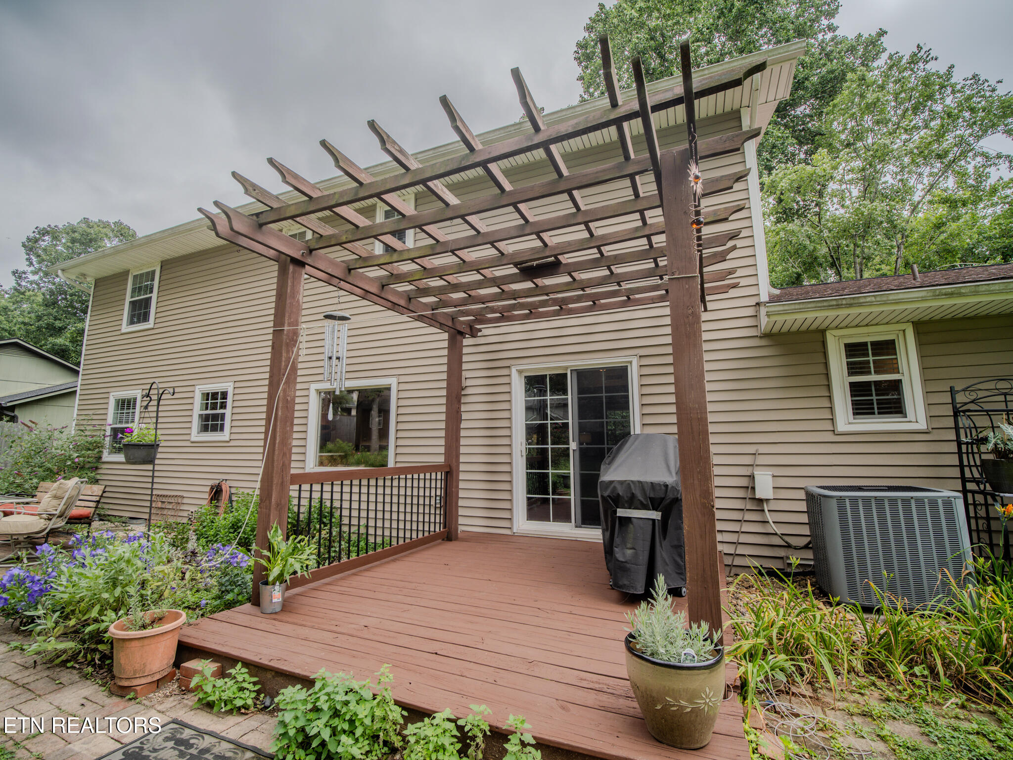 1107 Rain Tree Road Knoxville, TN 37923 - Photo 50 of 57 Back Deck
