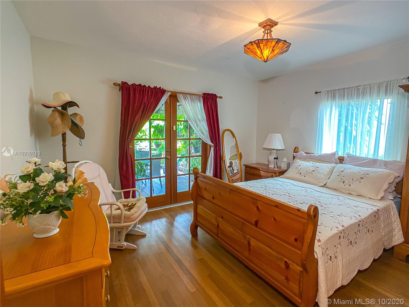 135 Southwest 25th Road Miami, FL 33129 - Photo 11 of 17