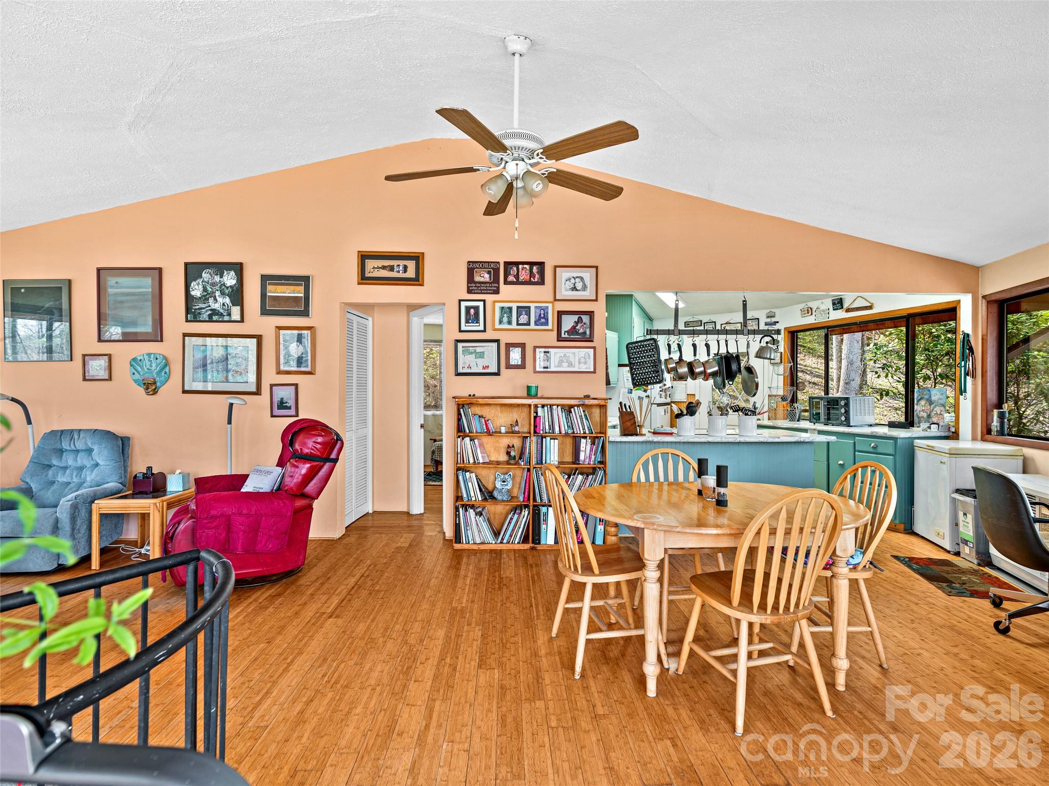 53 Yale Road Hendersonville, NC 28739 - Photo 11 of 40