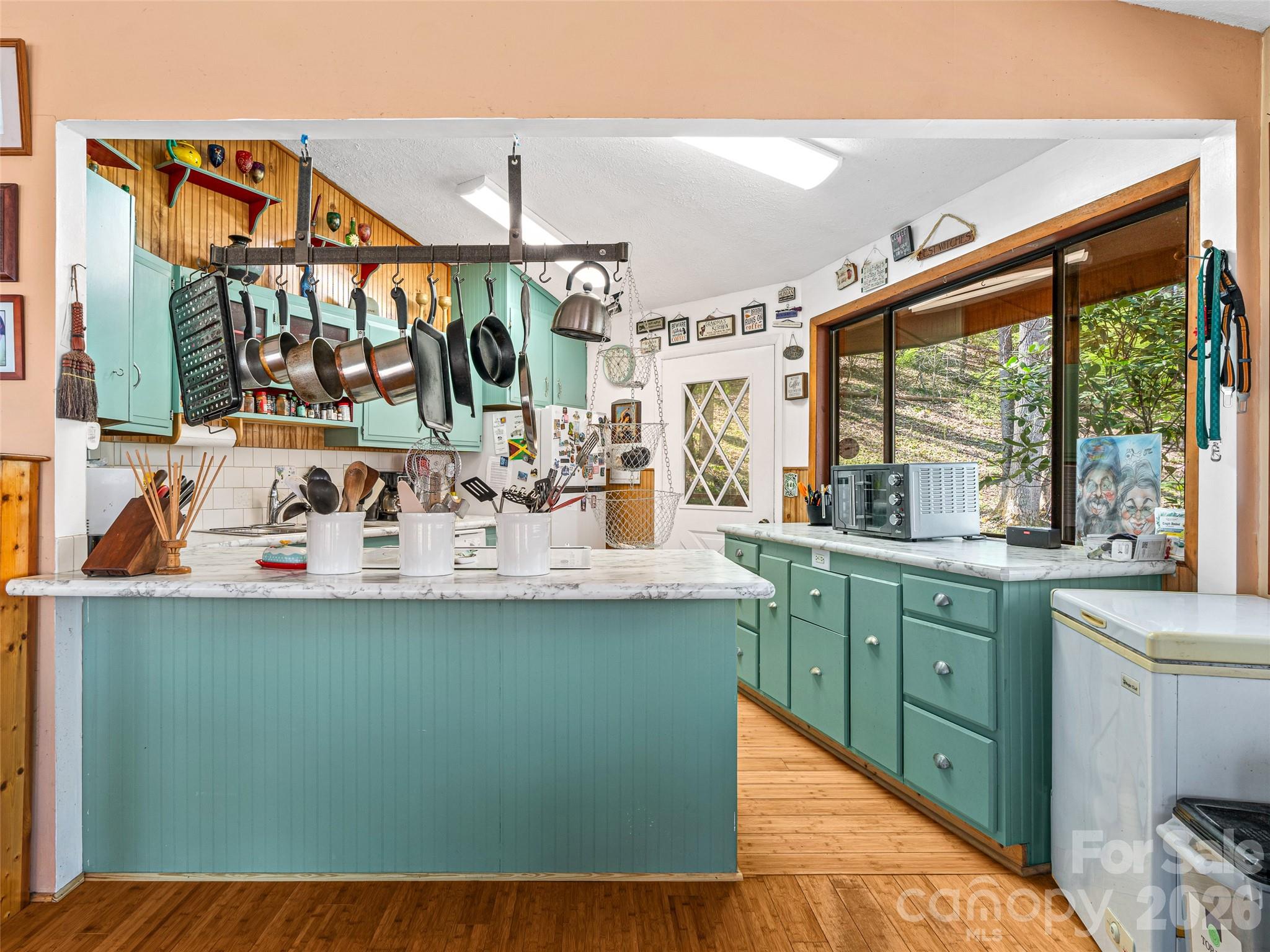 53 Yale Road Hendersonville, NC 28739 - Photo 15 of 40