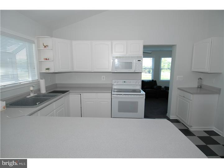 136 Gilbert Road Bordentown, NJ 08505 - Photo 3 of 23 Kitchen