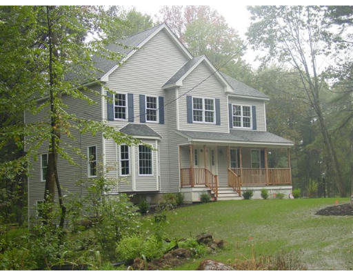 110 West Street Methuen, MA 01844 - Photo 2 of 6 Gallery Image 2
