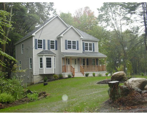 110 West Street Methuen, MA 01844 - Photo 3 of 6 Gallery Image 3
