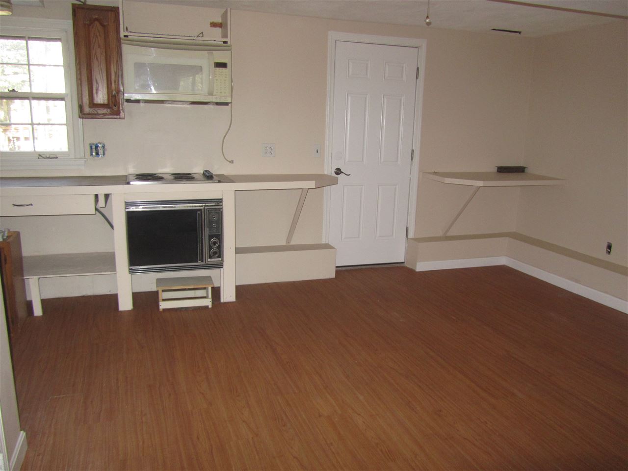 201 Naticook Road Merrimack, NH 03054 - Photo 21 of 33