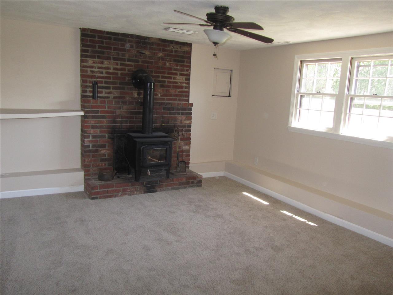 201 Naticook Road Merrimack, NH 03054 - Photo 10 of 33