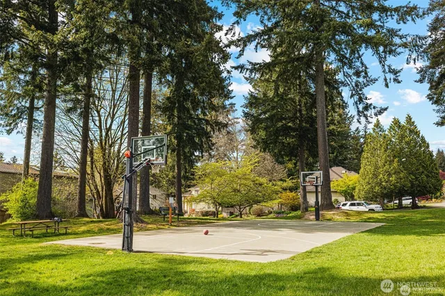 $1,075,000 | 24230 Southeast 44th Street, Sammamish, WA 98029