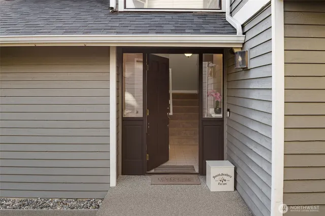 $1,075,000 | 24230 Southeast 44th Street, Sammamish, WA 98029