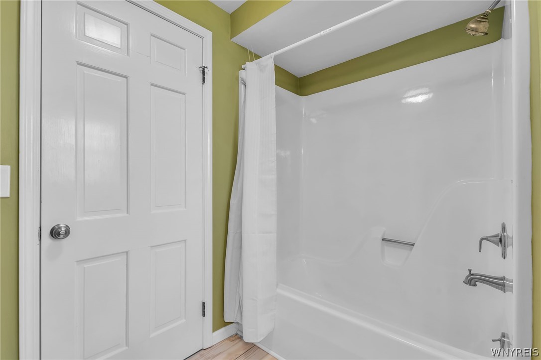 8426 Stringham Drive Batavia, NY 14020 - Photo 33 of 47