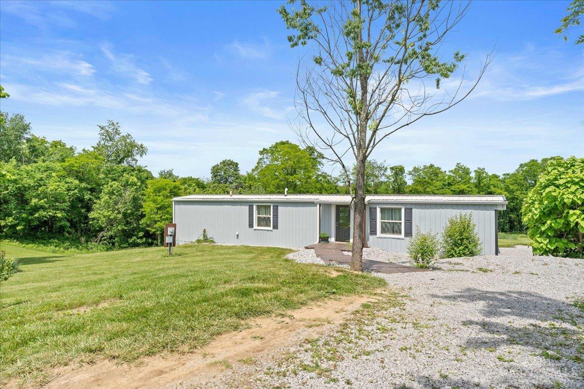 565 Wagner Road Felicity, OH 45120 - Photo 1 of 22