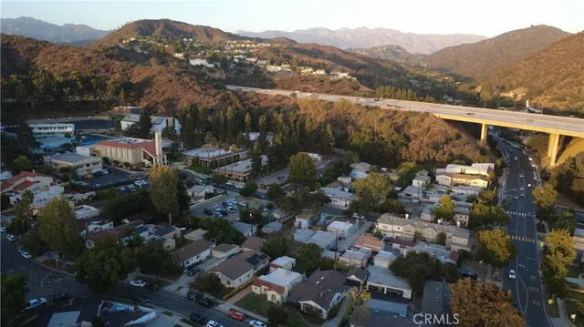 $1,399,000 | 1717 East Chevy Chase Drive, Glendale, CA 91206