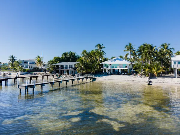 $3,199,000 | 75071 Overseas Highway, Islamorada, FL 33036