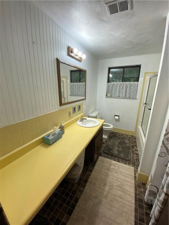 97 Locust Ridge Drive Pittsburgh, PA 15209 - Photo 12 of 16 Gallery Image 12