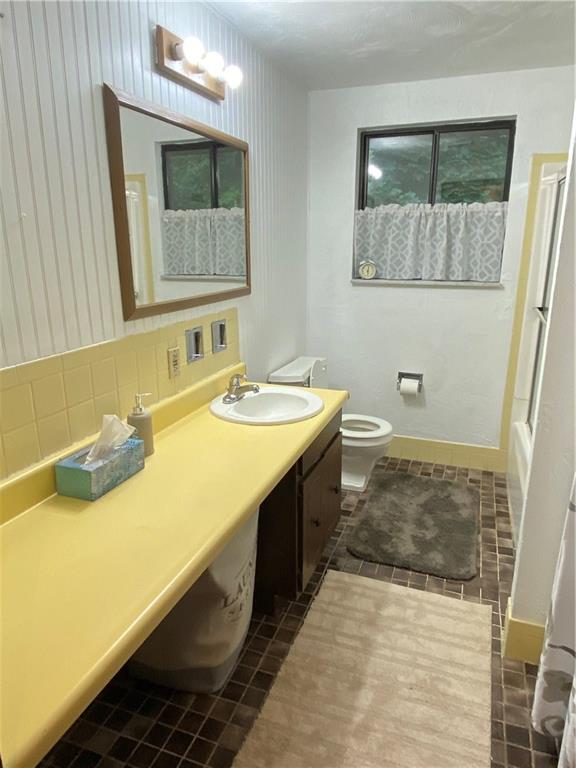 97 Locust Ridge Drive Pittsburgh, PA 15209 - Photo 14 of 16 Gallery Image 14