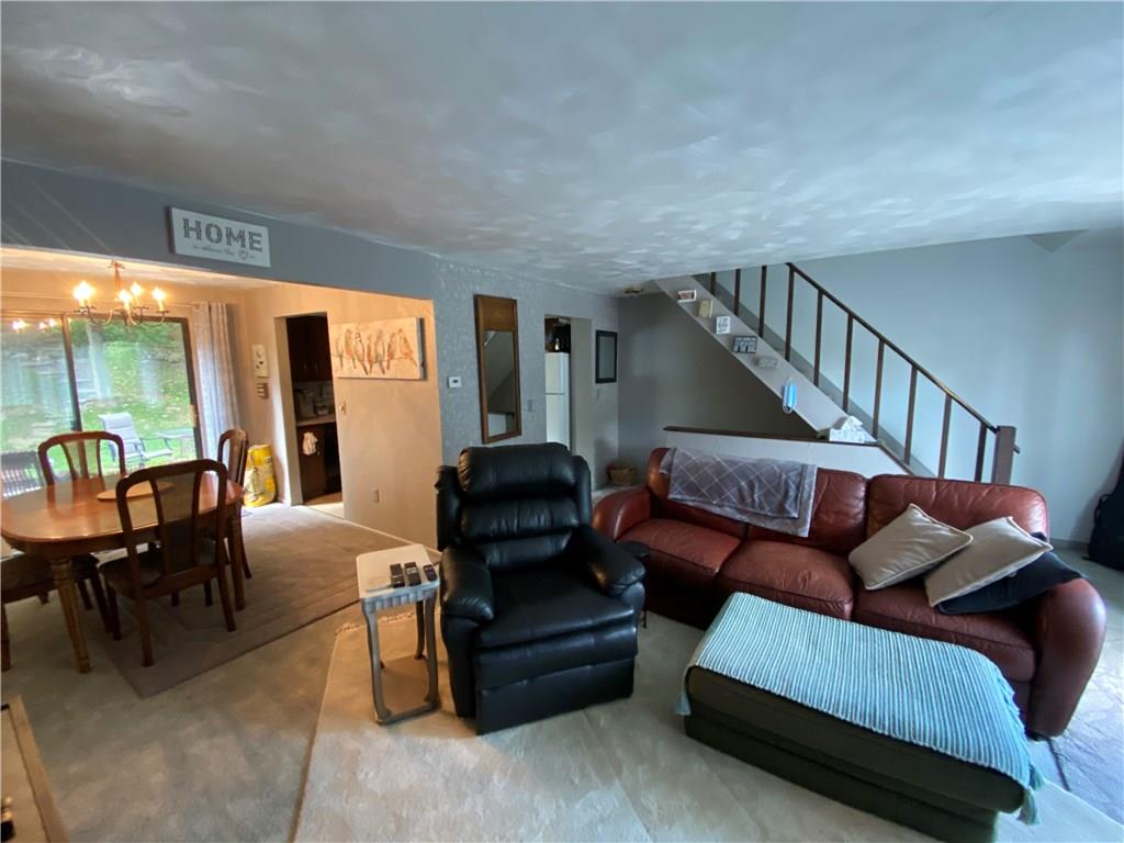 97 Locust Ridge Drive Pittsburgh, PA 15209 - Photo 7 of 16 Gallery Image 7