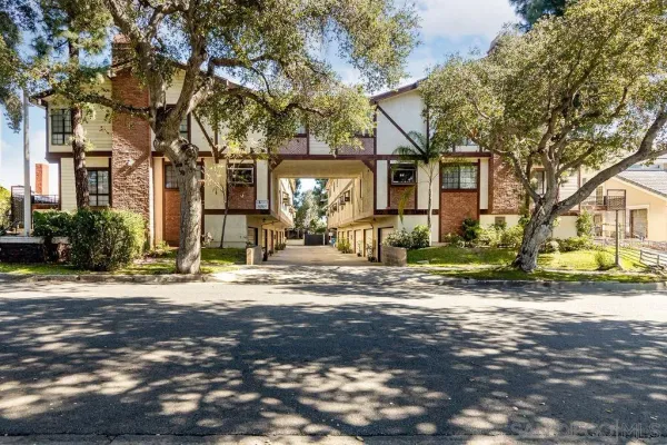 $750,000 | 326 North Curtis Avenue, Unit F, Alhambra, CA 91801