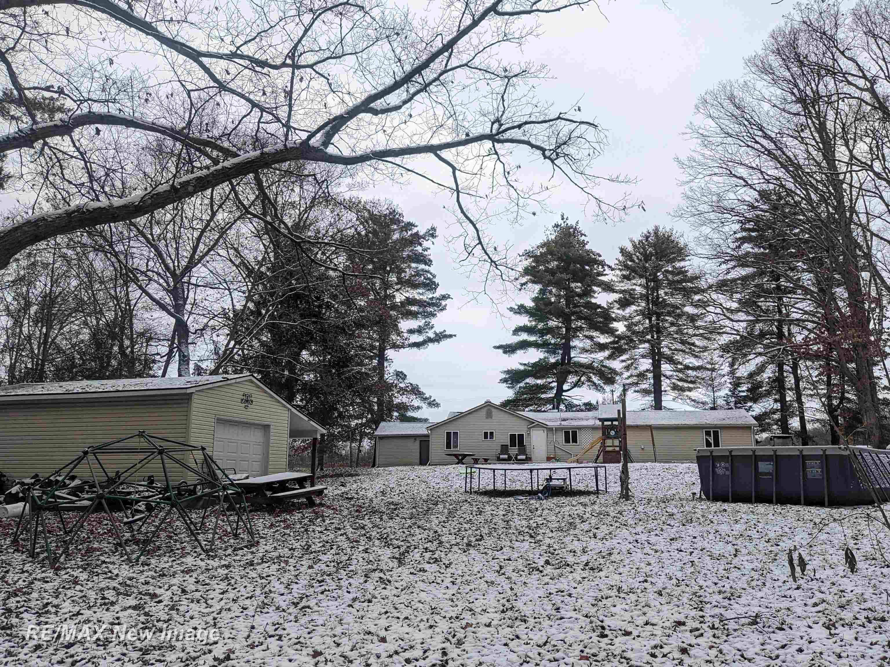 3575 Gary Road Montrose, MI 48457 - Photo 13 of 23
