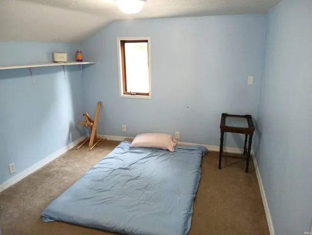 $179,900 | 5323 West Diamond Lake Road, Wawaka, IN 46794