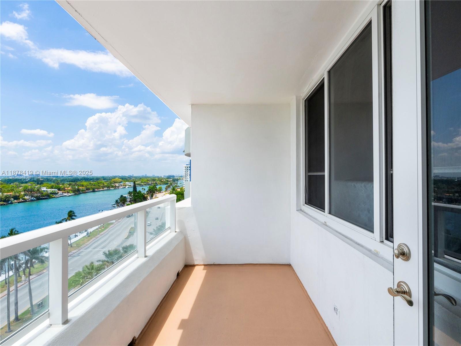 5005 Collins Avenue, Unit 1105 Miami Beach, FL 33140 - Photo 16 of 24