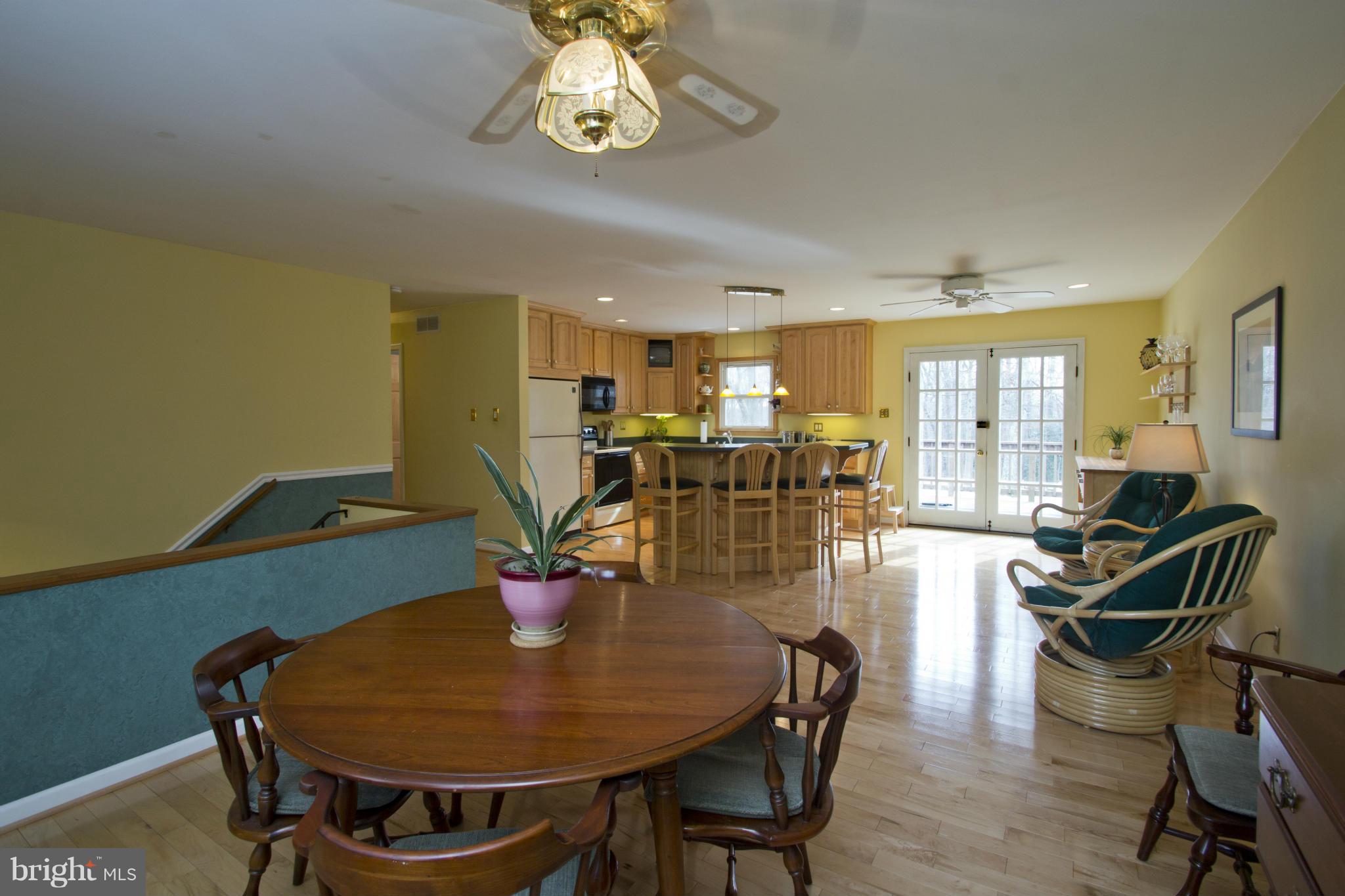653 Shore Acres Road Arnold, MD 21012 - Photo 4 of 30 Dining Room