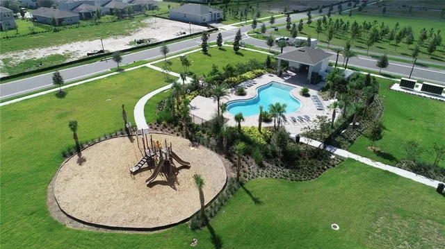 a view of a tennis court