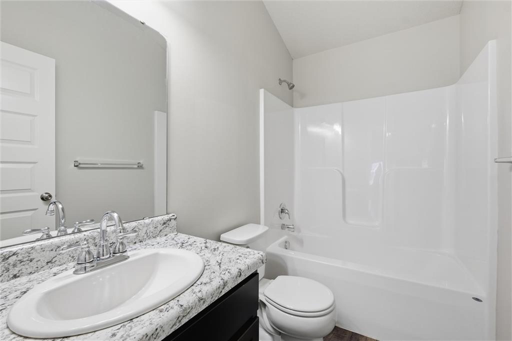 21303 West 219th Street Spring Hill, KS 66083 - Photo 12 of 27