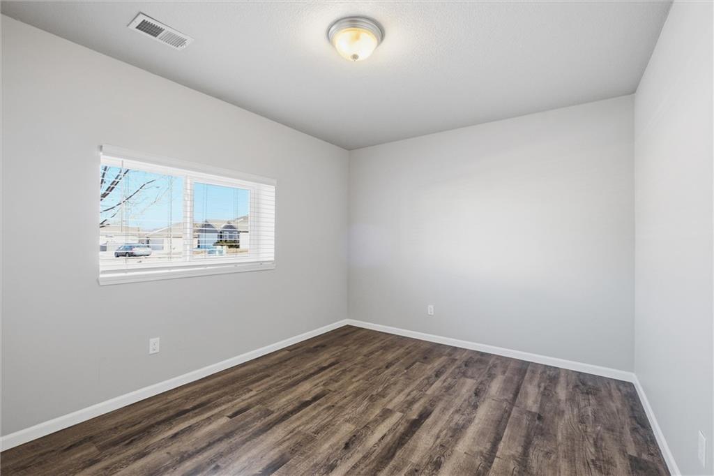 21303 West 219th Street Spring Hill, KS 66083 - Photo 22 of 27