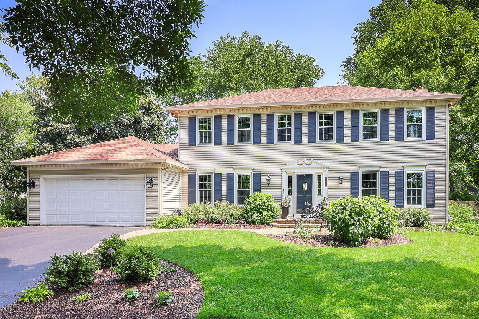 1549 Preston Road Naperville, IL 60563 - Photo 1 of 35 Gallery Image 1
