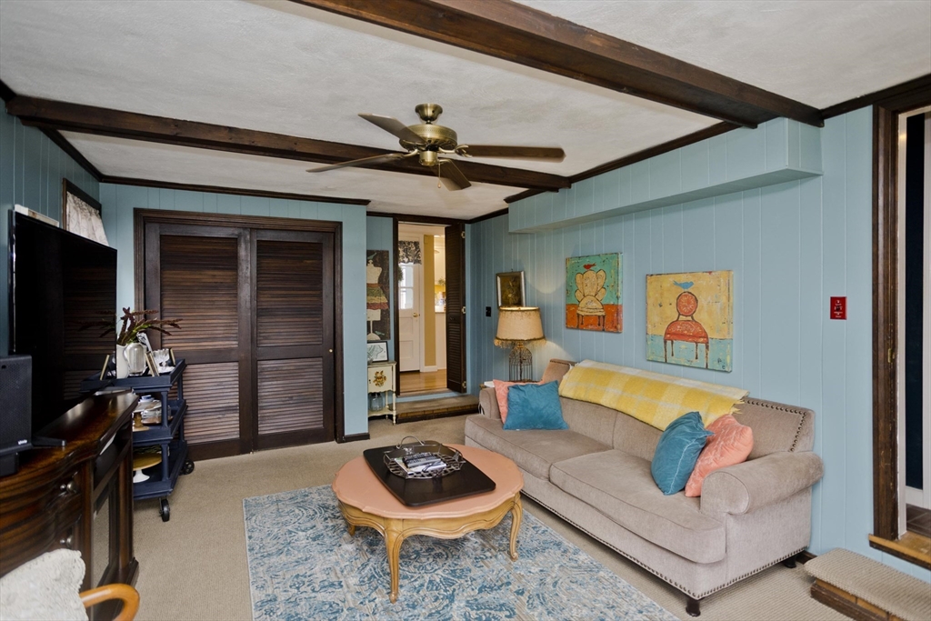 27 George Street Holyoke, MA 01040 - Photo 30 of 41 Gallery Image 30