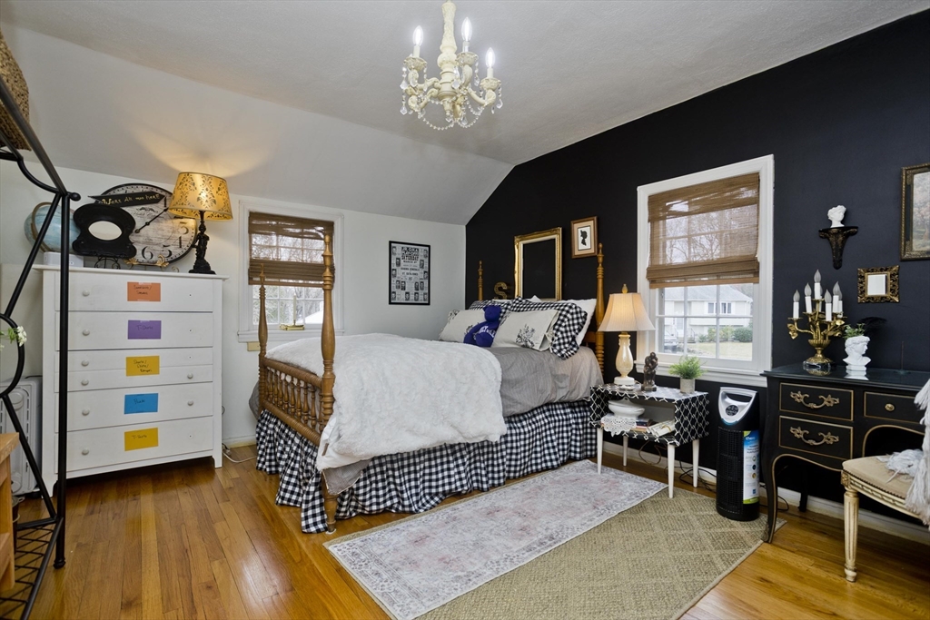 27 George Street Holyoke, MA 01040 - Photo 41 of 41 Gallery Image 41