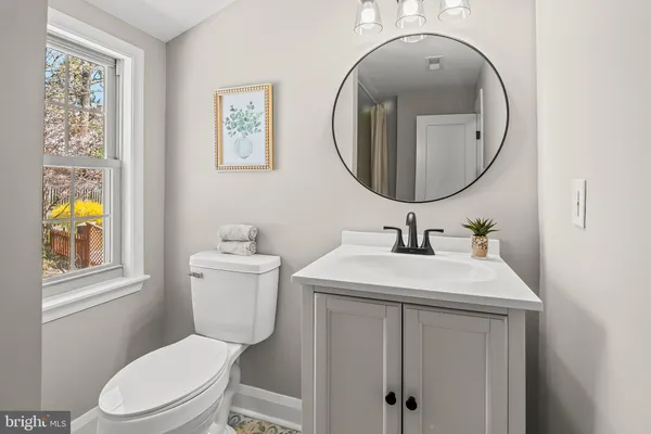 $699,000 | 918 Weatherbee Road, Baltimore, MD 21286