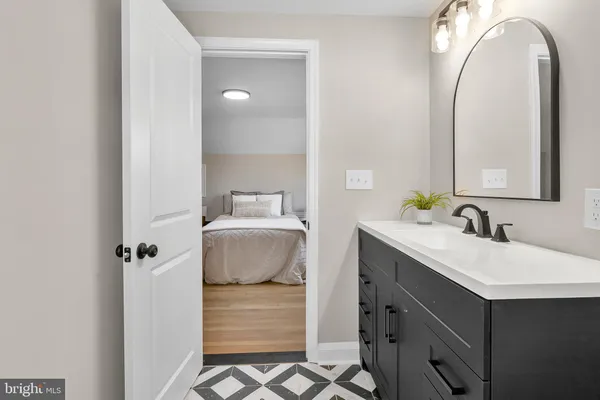 $699,000 | 918 Weatherbee Road, Baltimore, MD 21286