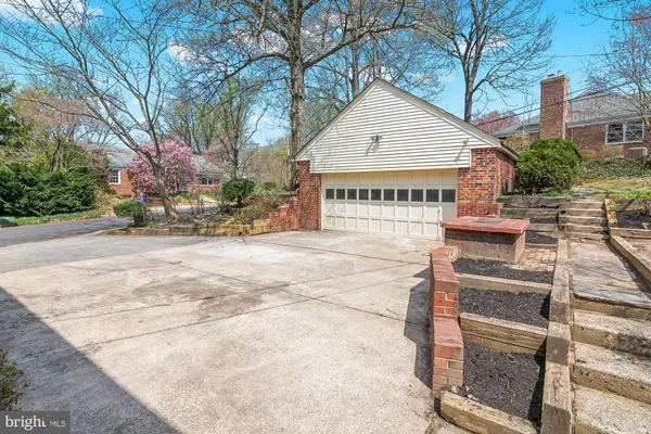 $699,000 | 918 Weatherbee Road, Baltimore, MD 21286