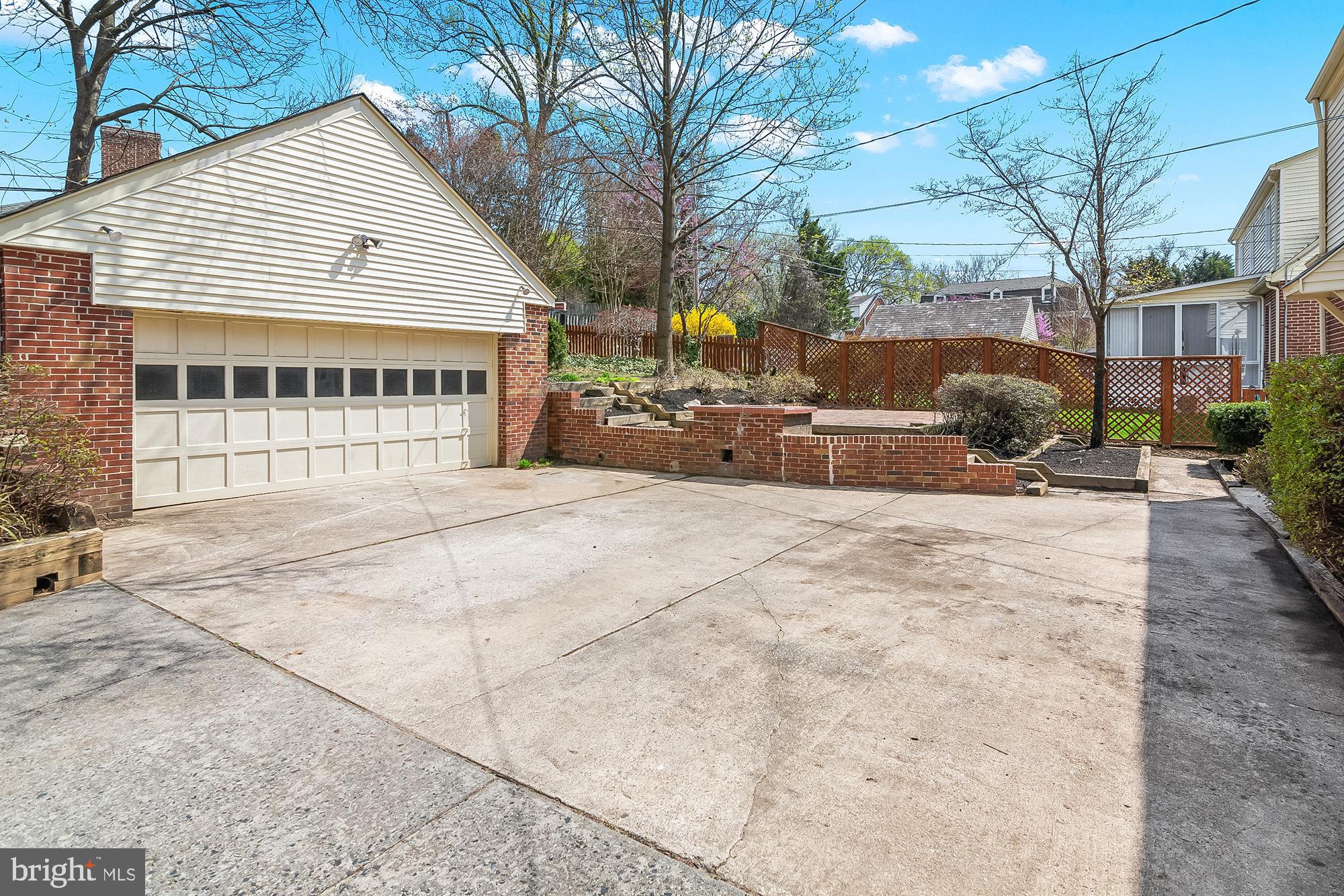 918 Weatherbee Road Baltimore, MD 21286 - Photo 59 of 59 a view of a house with a outdoor space